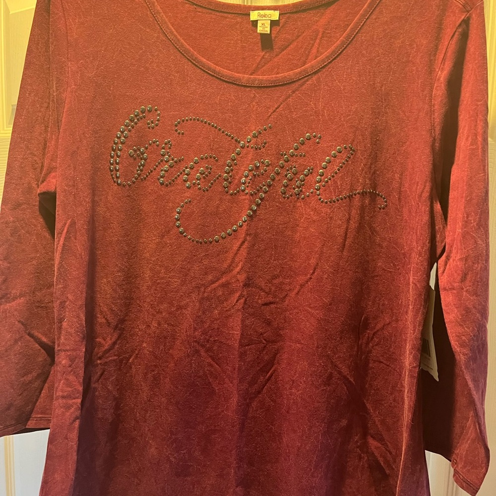 Reba Maroon “Grateful” T-Shirt, NWT